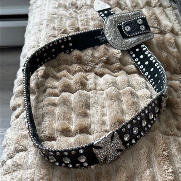 Accessories - Chic Black and Silver Embellished Belt